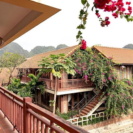 Tam Coc Ngoc Linh Bungalow นิญบิ่ญ ภายนอก รูปภาพ